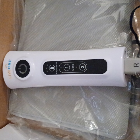 Air Compression Leg Massager - Picture 6 of 8